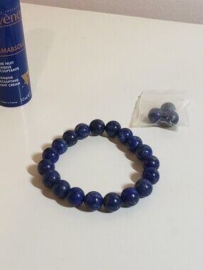 Lapis bracelet -free Avene Night Skin Care